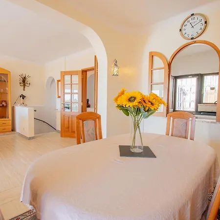 Holiday home Casa Vista Do Mar Cozy Townhouse In
