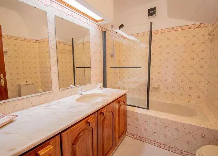 Casa Vista Do Mar Cozy Townhouse In Ferienhaus Carvoeiro (Lagoa)